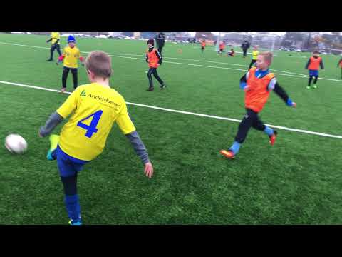 2018   U10B   træningkamp   Randers Freja mod Dronningborg B