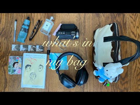 a woman’s purse is a direct indicator of her sanity