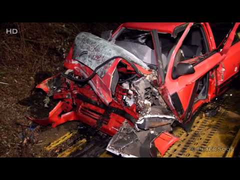 Smrtelná dopravní nehoda (vyproštění osob, náraz do mostu) Hlučín (směr Ludgeřovice) 3.2.2014 21:07