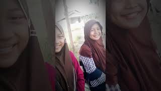 Download lagu Habiskan waktu bersama temanmu dan buatlah kenangan bersama sebelum berpisah #shortvideo #terbaru mp3