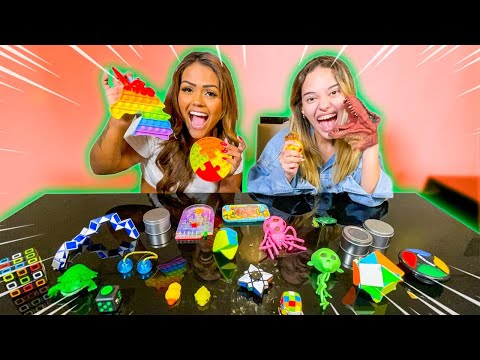 MINHA COLEÇÃO DE FIDGET TOYS !!!