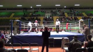 preview picture of video 'Combat en boxe amateur de Sabri à Vienne'