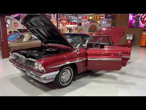 1961 Pontiac Bonneville Pillarless Hardtop for sale by auction at SEVEN82MOTORS