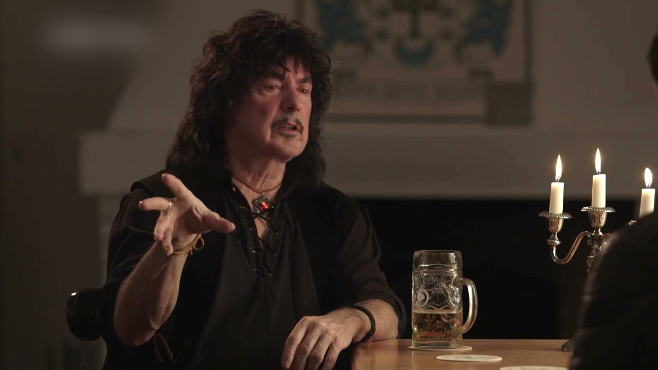 Ritchie Blackmore discusses how he merged classical music with rock music having seen 'The Playboys' - YouTube