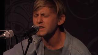 Van William &quot;Before I Found You&quot; (Live in Sun King Studio 92 Powered By Teachers Credit Union)
