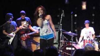 Skye Sweetnam - Scary Love + Cartoon