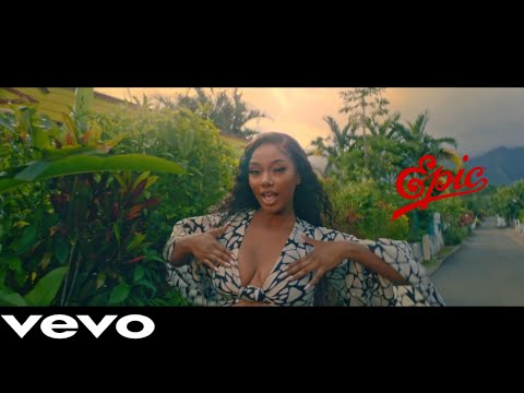 Ronisia - Nha Terra (Clip vidéo)