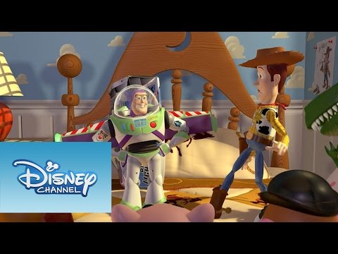 Toy Story: Buzz Lightyear demuestra que puede volar