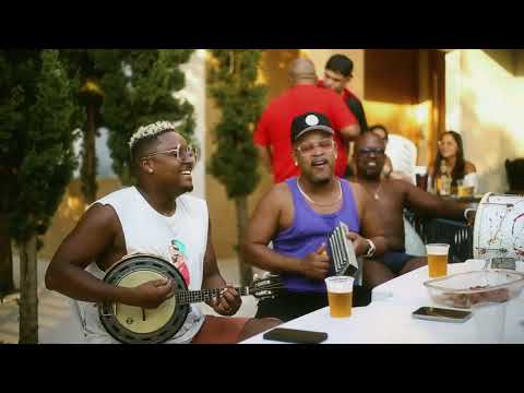 Fundo de Quintal - É do Balaco