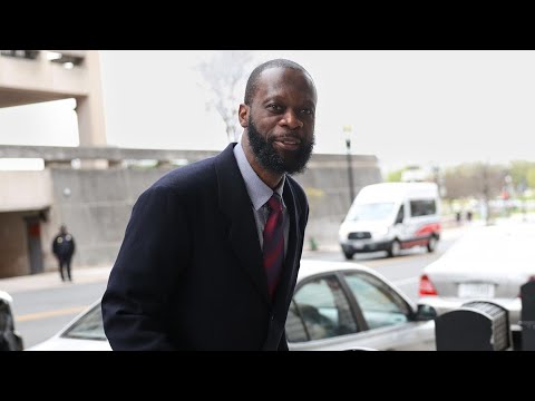 Refugee Camp All Stars - Avenues feat. Pras from The Fugees (Fast Version)