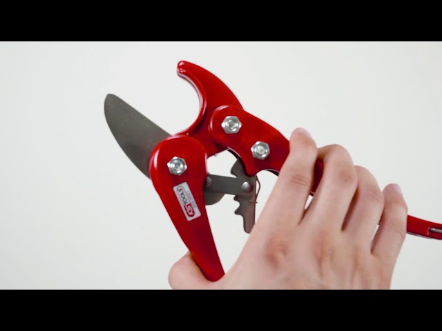 Video teaser for KS TOOLS 222.0001 Kunststoff-Rohrschere Ø 0-32mm (Unboxing)