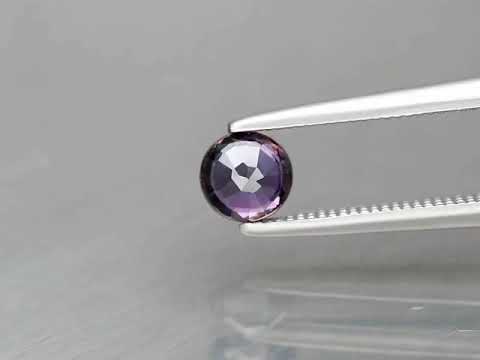 Natuurlijk Saffier Briljant Kleur Paars roze 0,46 ct.