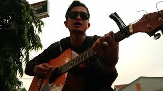 Download lagu #pengamen jalanan Cover Aku Takut Repvblik mp3