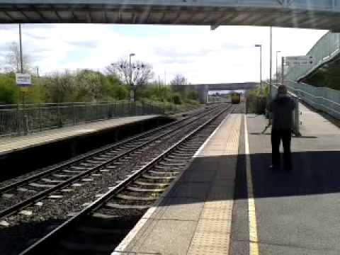 HD DRS 20302 20304 speed past ashchurch on 6m56 berkeley crewe flasks