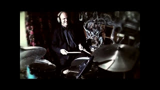 Cardiacs - An Ant rehearsal (From the DVD, SOME FAIRY TALES FROM THE ROTTEN SHED)