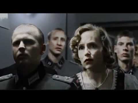 HITLER SE ENTERA DE LA FIESTA DE GODOY Y NICOLAS 2