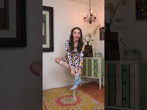 How to rock the no pants look | Day 34 get dressed with me