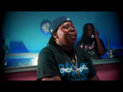 FlyGuyVeezy - The Vent (Official Music Video) shot by @TheRealBlzrd