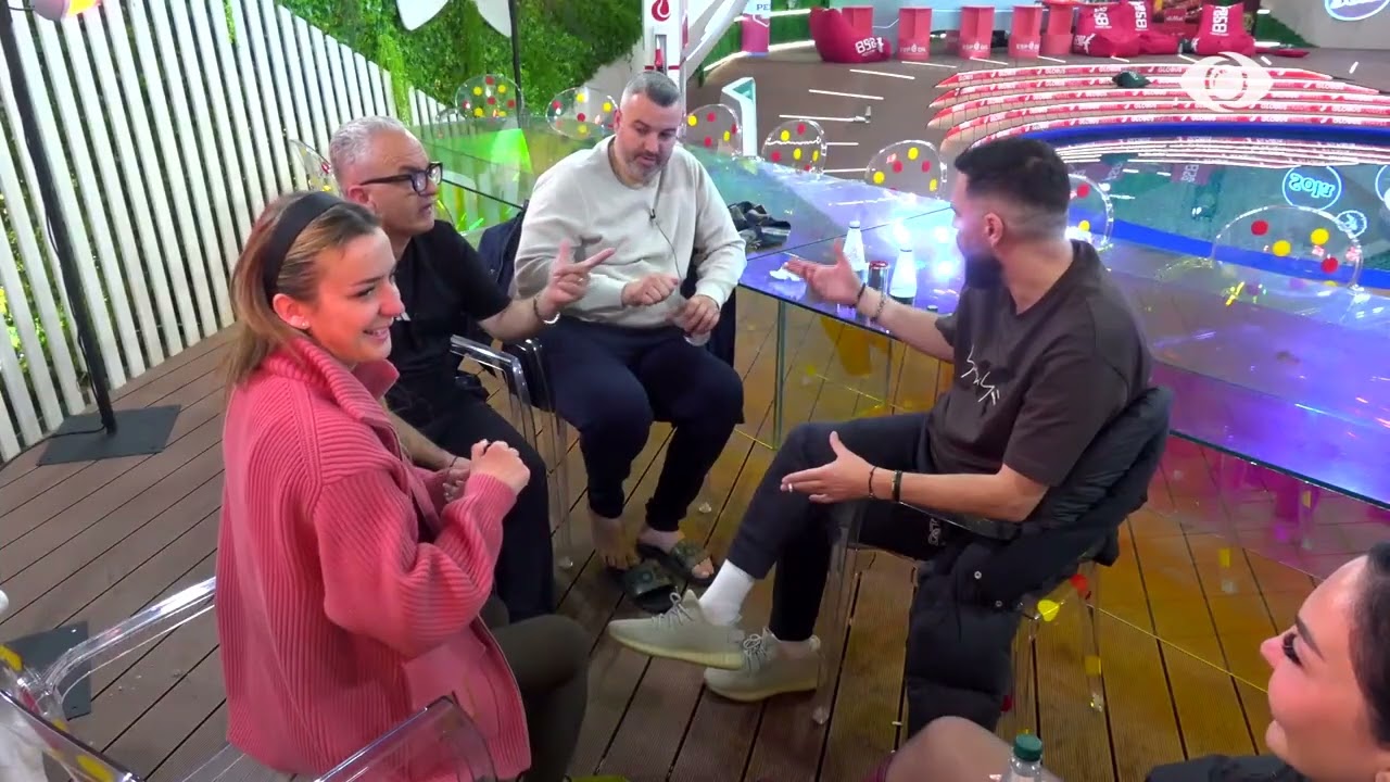 “Më e bukura e të bukurave ka qenë…”/ Artani, Rogerti dhe Edisa hedhin batuta