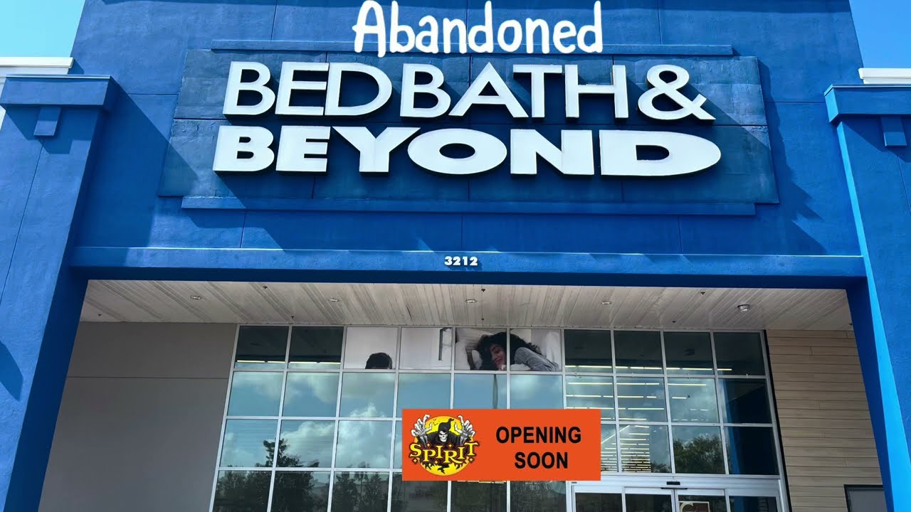 Abandoned Bed Bath and Beyond walkthrough