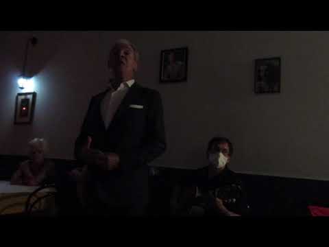 FILOMENO SILVA FADO , ATUOU EM RESTAURANTE GUITARRA DO FADO , AO PADRÃO ,  NO PORTO