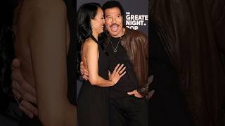 Download lagu Lionel Richie Crazy Love Life & 3 Kids😍 mp3 Download lagu Lionel Richie Crazy Love Life & 3 Kids😍 mp3