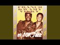 Bazonzele mama ana (feat. Kwamy, Vicky)
