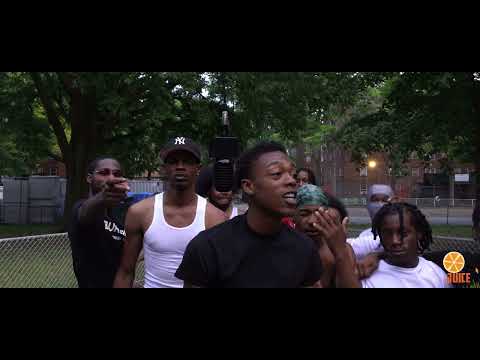 Reem Carti- Bay Way Or Die Pt 2 (Live Performance)