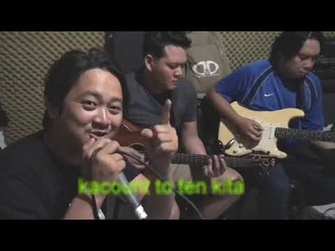 Grin Department performing Count To Ten