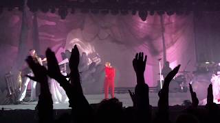 Download lagu Robyn - Dancing On My Own (live @ Open'er Festival 2019) mp3