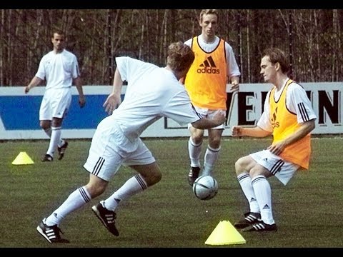 Fussball Training DVD Angriffsfussball 2 Y-Form mit Hinterlaufen