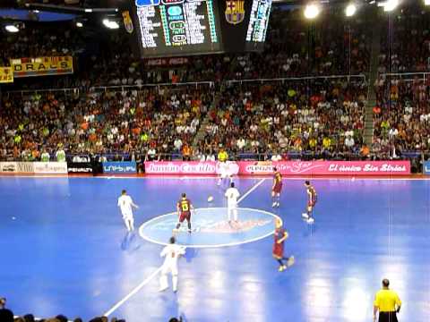 Final LNFS. 5º Partido Barcelona 3 - Caja Segovia 2. El Palau. 26/6/11 (32)