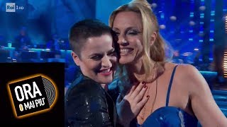 Annalisa Minetti e Silvia Salemi cantano "Almeno tu nell'universo" - Ora o mai più 23/02/2019