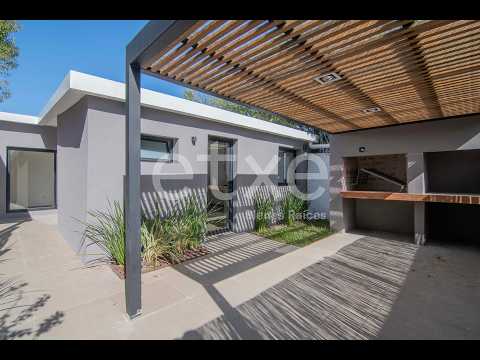 Alquiler de Casa 1 Dormitorios en Carrasco Norte.