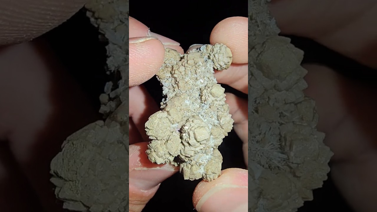 Olmiite w/ Bultfonteinite from N'Chwaning II Mine, Northern Cape, South Africa