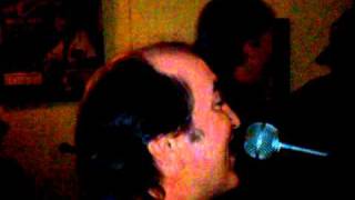 Wendell Black singing Tupelo Honey with Lenny Federal