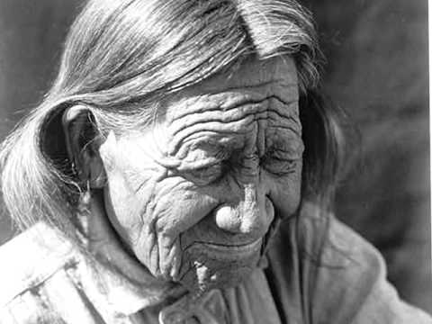 download lagu mp3 mp4 Bigbee Of The Whitetree, download lagu Bigbee Of The Whitetree gratis, unduh video klip Bigbee Of The Whitetree