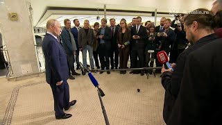 Download the video "Putin on US sanctions: No self-respecting country ever makes decisions under pressure"