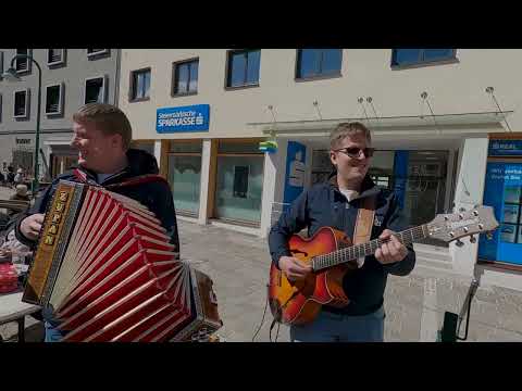 Goasmoß Trio - Bei uns dahom