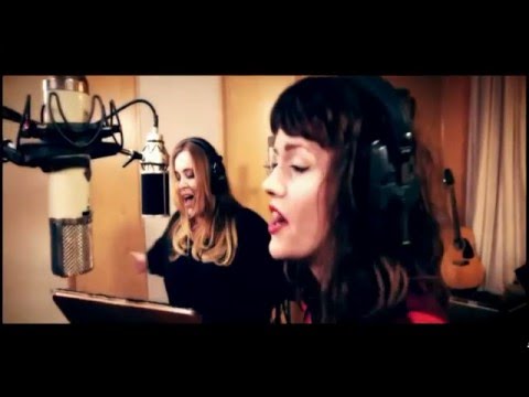 Anouk & Jennie Lena  - Run Away Together -  Studio Clip HD