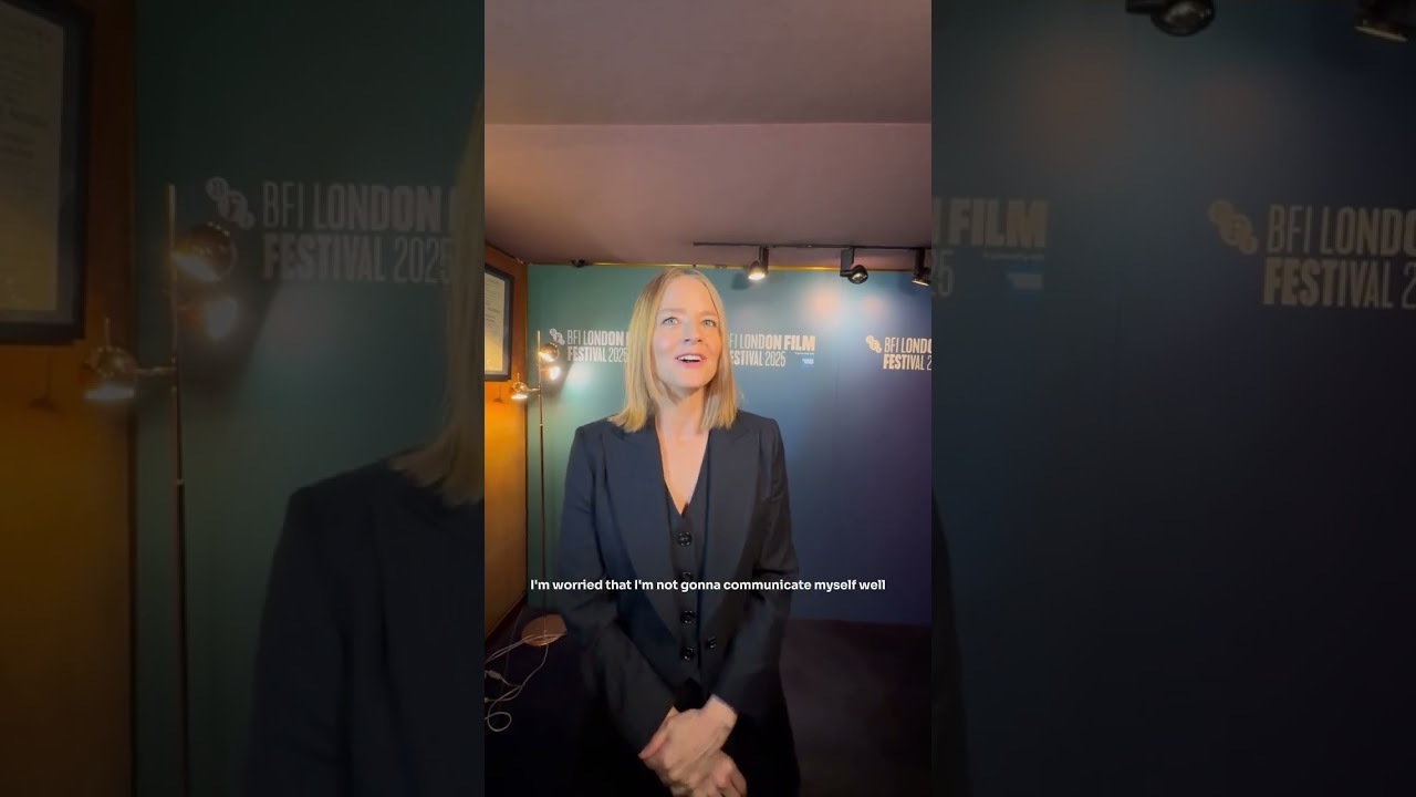 Turns out Jodie Foster has a different personality when she's speaking French