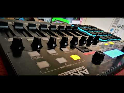 PARIAS feat. Małolat - Moi ludzie (prod/skrecz Wiciu)