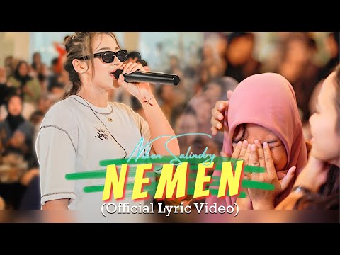 Penonton Nyanyi Sambil Nangis Semua - Niken Salindry ft. AnekaKustik - NEMEN (Official Lyric Video)