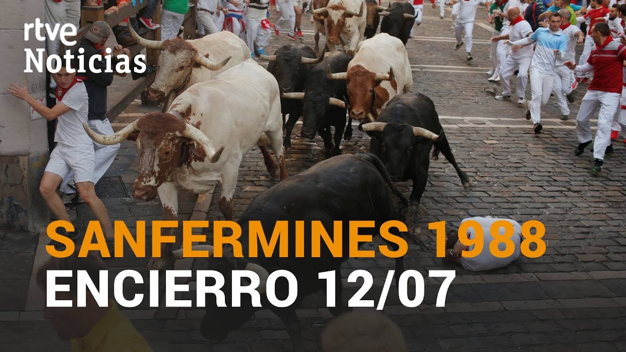 Encierro July 12 1988 running of the bulls Pamplona Cebada Gago