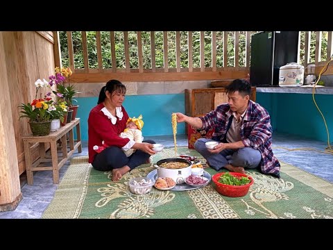 The first meal of the new year in the new kitchen. Simple yet happy life in the mountains.
