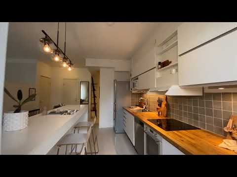 -  : Via Notar mäklare Solna