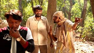 Download lagu 3. Song Making: Chal ye Chinde चल ये चिंदे (Palyadawasi (पल्याडवासी)) mp3