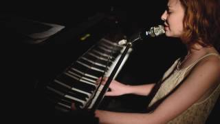 Adi-Keshet Cohen - Valentine (Fiona Apple Cover) \ Live@Levontin7