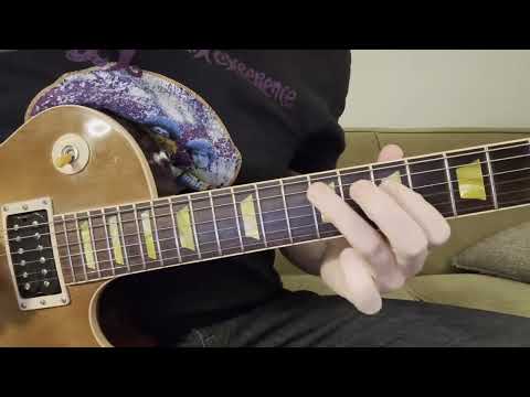 How to play like Slash - 4 dirty bluesy licks in the style of Slash