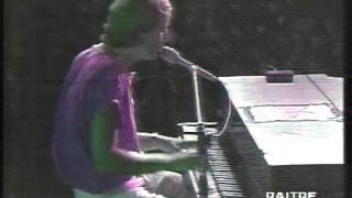 RON & GLI STADIO in tournè a Pescara eseguono "NUVOLE" 1983 (Unico nel Web!)